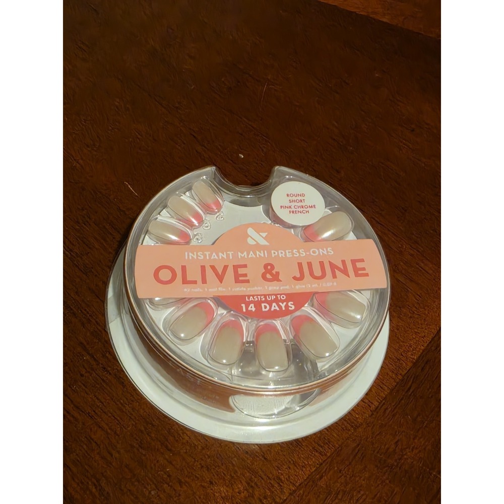 Olive & June Instant Mani Press-On Nails Pink Chrome French Round Short 42ct New
